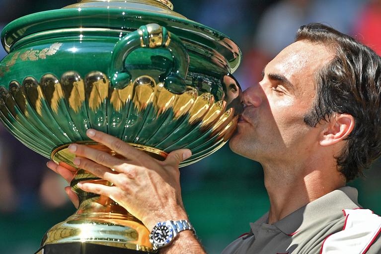 Federer a Halle