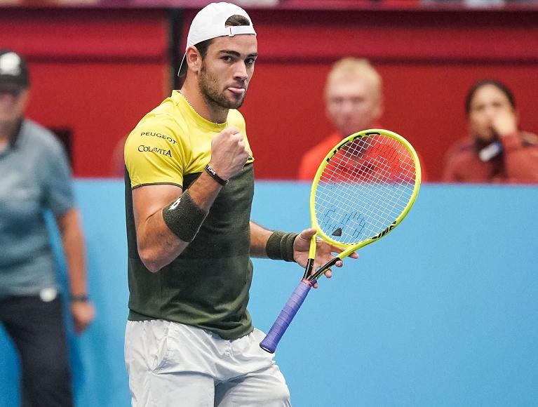 matteo berrettini a Vienna pugno e lingua fuori