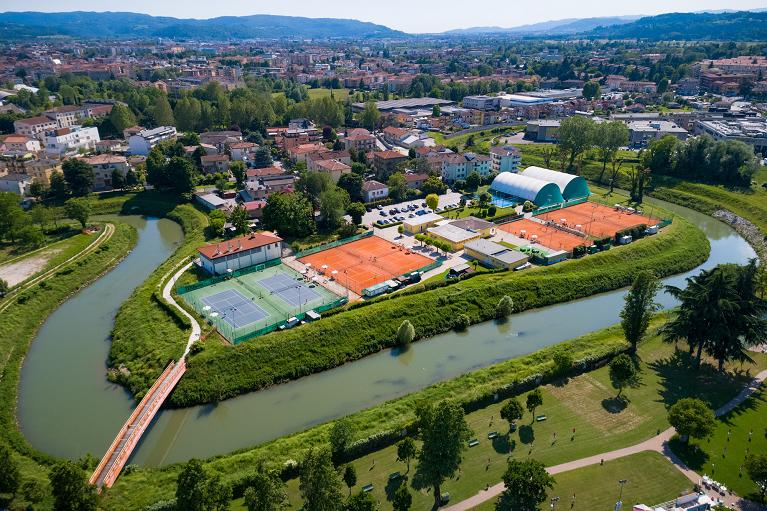 Una panoramica dei campi del Tennis Comunali Vicenza