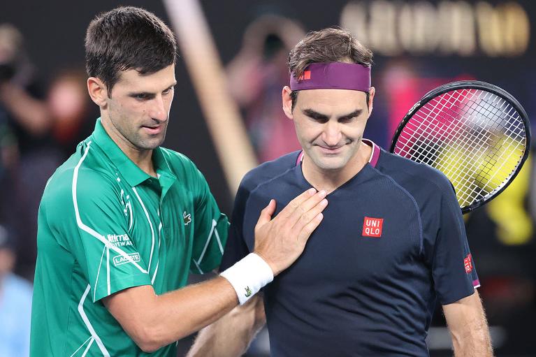 Novak Djokovic con Roger Federer