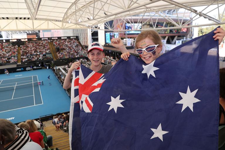 Piccoli tifosi australiani per Ashleigh Barty