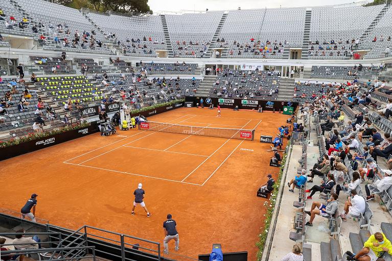 Panoramica sul Centrale di Roma con 1000 spettatori per la finale