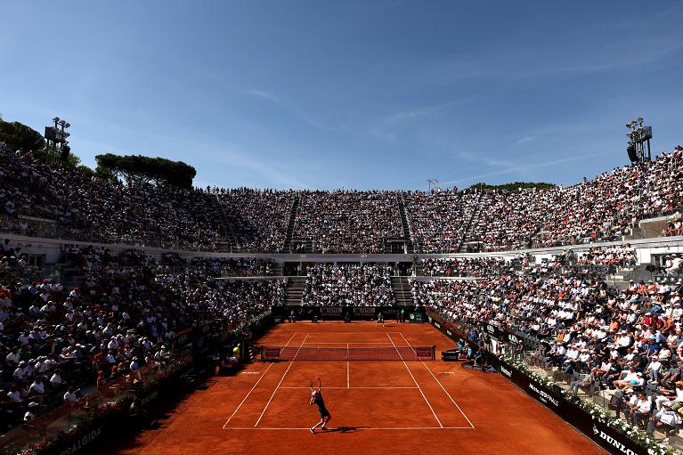 Il Centrale del Foro Italico gremito per la sfida dei quarti 2022 tra Sinner e Tsitsipas