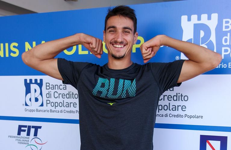 Un sorridente Lorenzo Sonego (foto Lolli)