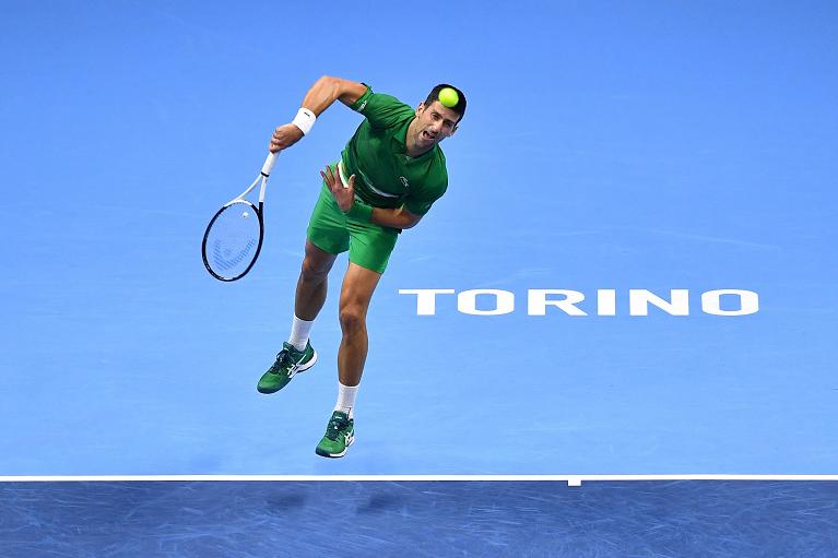 Novak Djokovic è uno dei giocatori più attenti alla lettura dei dati e delle conseguenti scelte tattiche da adottare (foto Getty Images)