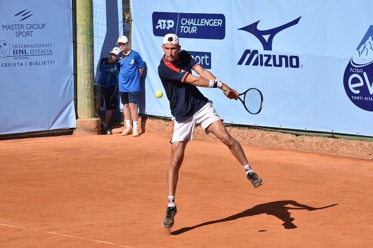 ATP Banja Luka, Cecchinato si ritira, Maestrelli ad una vittoria dal