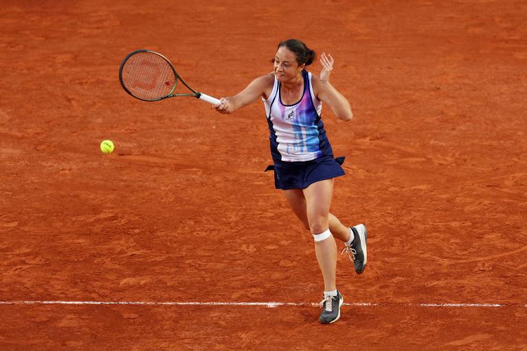 Elisabetta Cocciaretto colpisce di diritto (foto Getty Images)