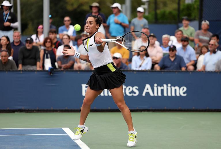 Martina Trevisan colpisce di diritto (foto Getty Images)