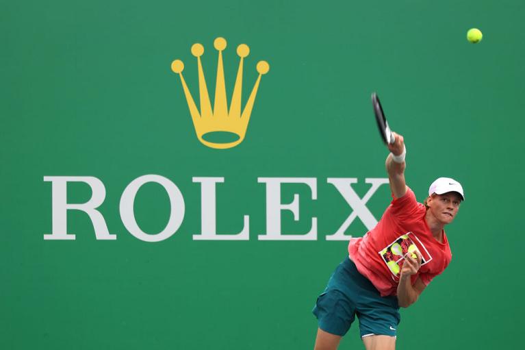 Jannik Sinner in allenamento a Shanghai (foto Getty Images)