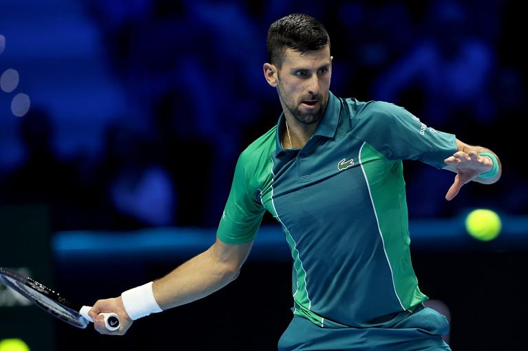 Novak Djokovic in azione alle Nitto ATP Finals 2023 (Foto Sposito/FITP)