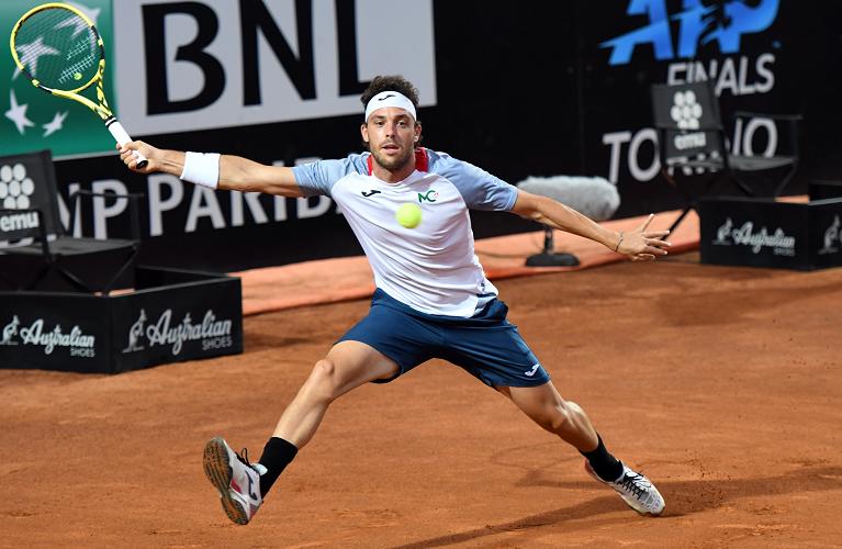 Barcellona: fuori Cecchinato, ai quarti Giustino