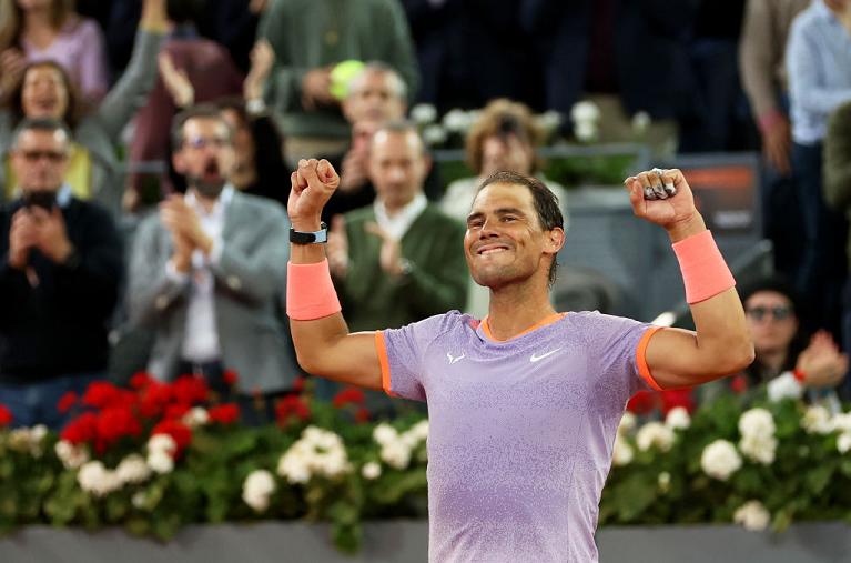 Rafael Nadal esulta (foto Getty Images)