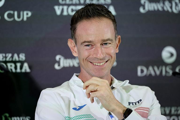 Il capitano dell'Italia Filippo Volandri in conferenza stampa alle Davis Cup Finals di Malaga (Foto Sposito/FITP)