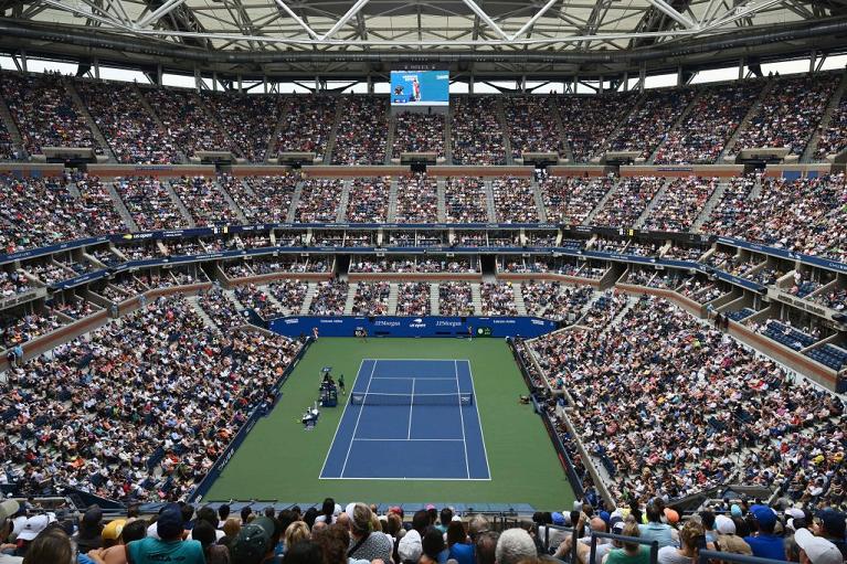 L'Arthur Ashe Stadium (foto Getty Images)