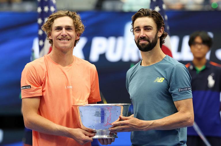 Max Purcell e Jordan Thompson con il trofeo dello US Open (Getty Images)