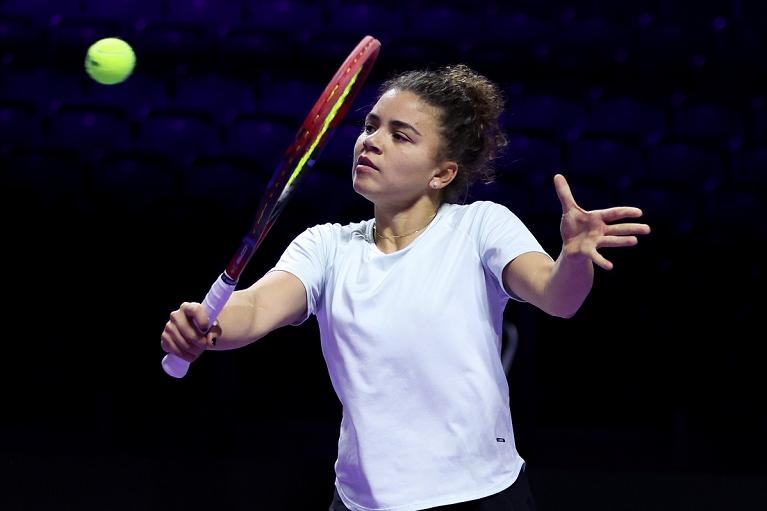 Jasmine Paolini in allenamento alle WTA Finals a Riyadh (Getty Images)