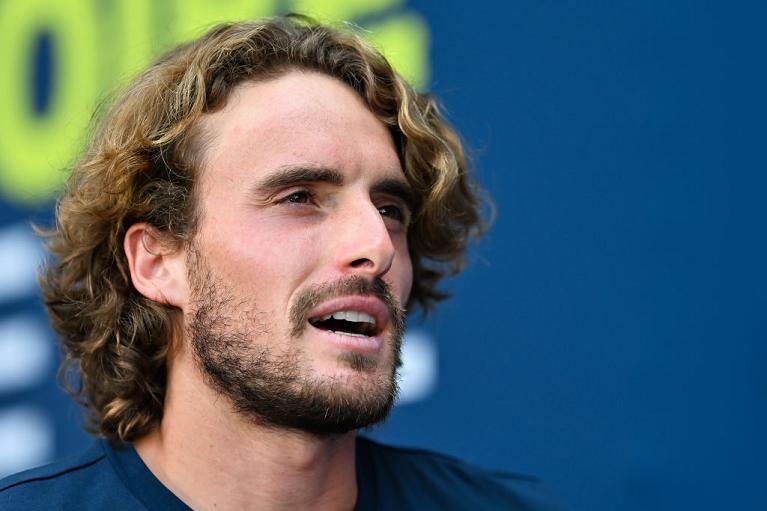Un bel primo piano di Stefanos Tsitsipas (foto Getty Images)