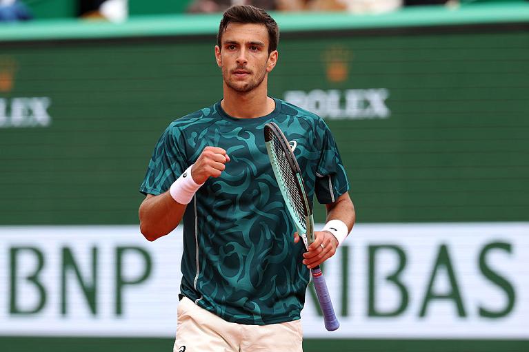 Lorenzo Musetti esulta a Monte-Carlo (Getty Images)