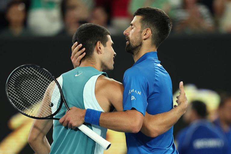 Carlos Alcaraz e Novak Djokovic (Getty)
