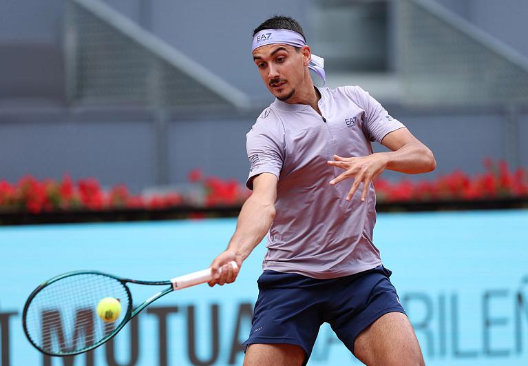 Sonego in azione col dritto (Getty Images)