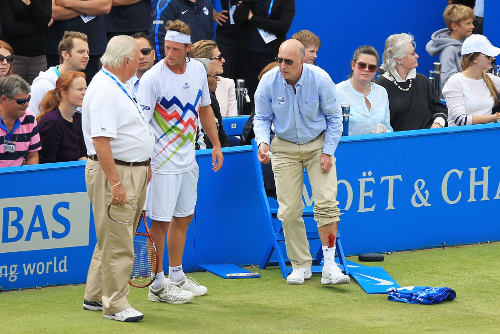 David Nalbandian in campo al Queen's nel 2012, dove fu squalificato per aver ferito (involontariamente) un giudice di linea