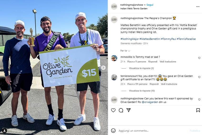 Visti dai social: il trofeo di Berrettini e Agassi (?) alla griglia