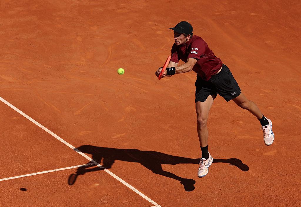 Arnaldi come Berrettini e Sinner: le vittorie degli italiani contro Djokovic